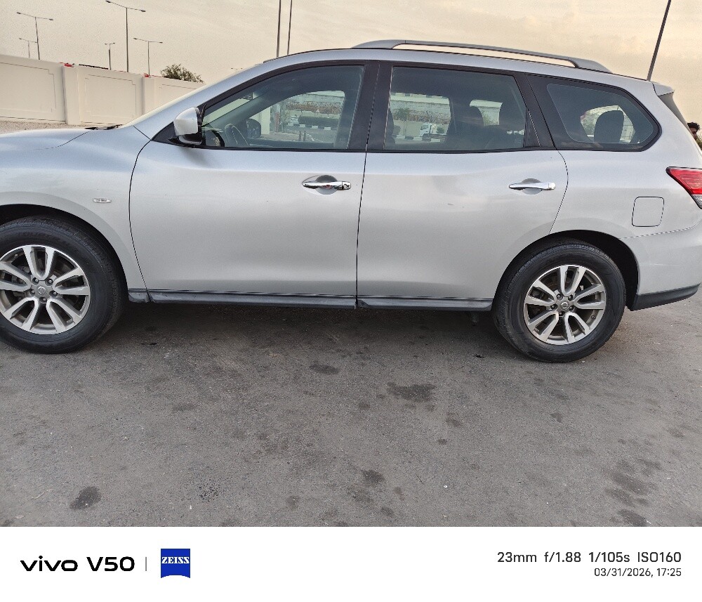 Nissan Pathfinder 2014 f — photo 8 for sale in Qatar