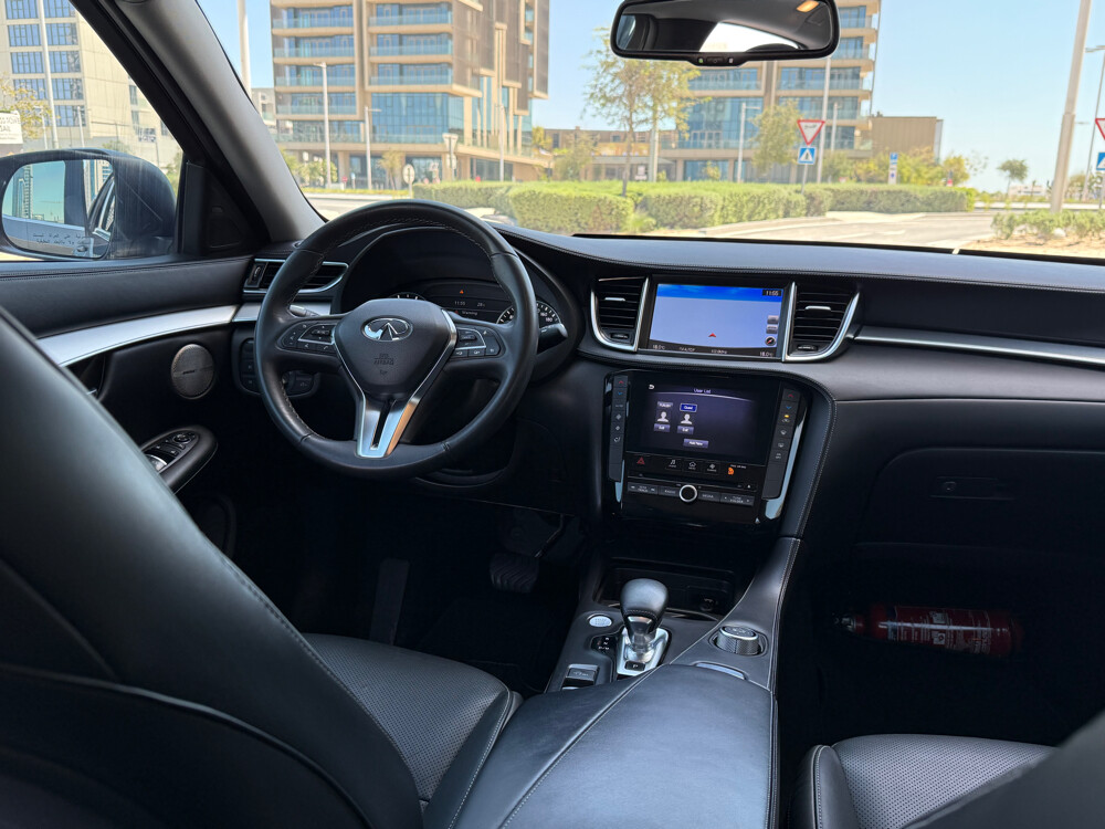 infinite QX50 2019 — photo 14 for sale in Qatar