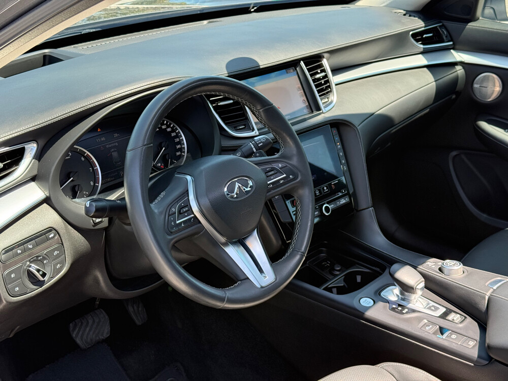 infinite QX50 2019 — photo 9 for sale in Qatar