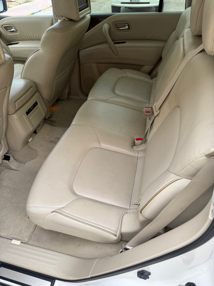 Infinity QX-80 2016 — photo 9 for sale in Qatar