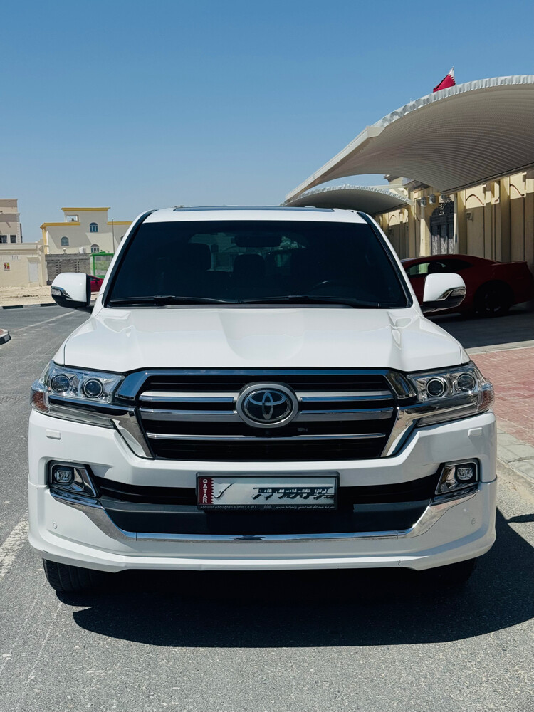 VXR 5.7 2019 Original paint — photo 6 for sale in Qatar
