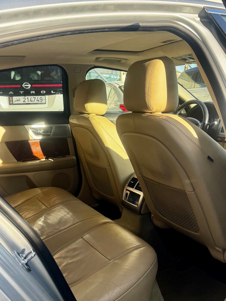 Jaguar 2013 XF — photo 6 for sale in Qatar