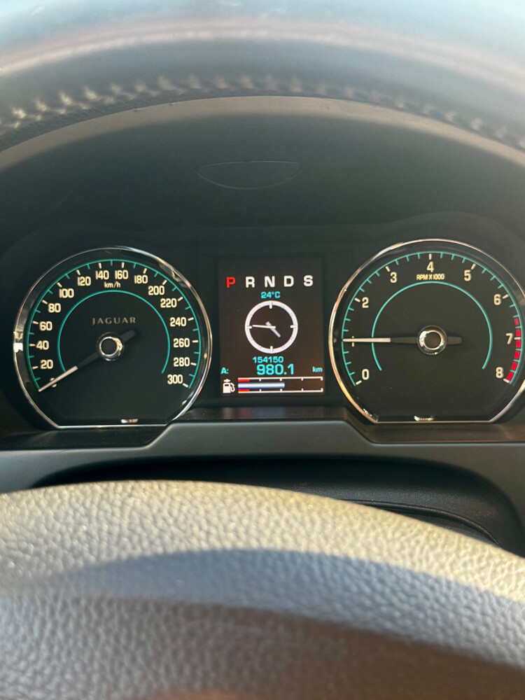 Jaguar 2013 XF — photo 8 for sale in Qatar