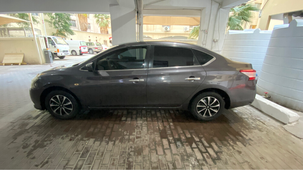 Nissan Sentra — photo 7 for sale in Qatar