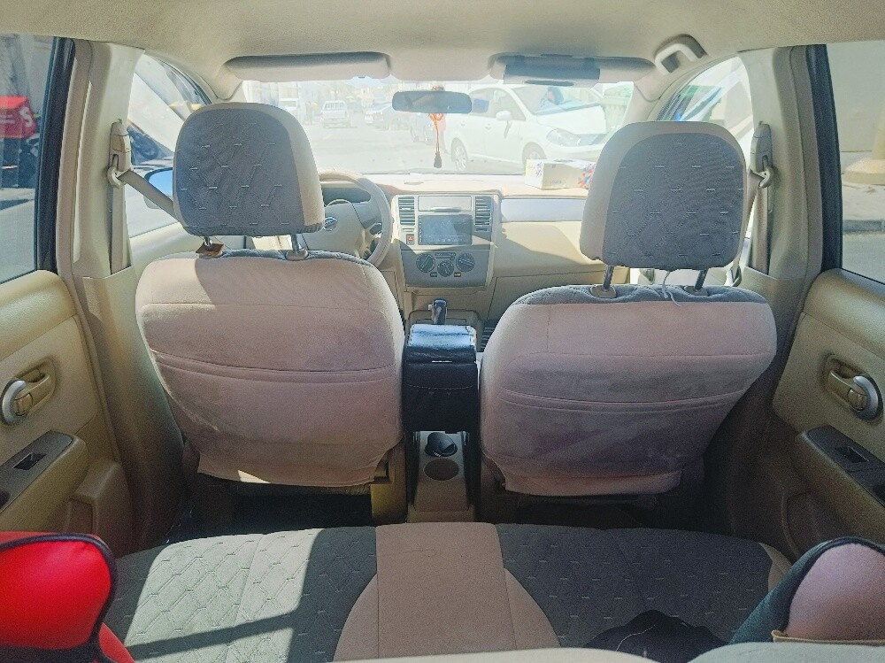 Nissan Tiida Hatchback 2011 — photo 5 for sale in Qatar