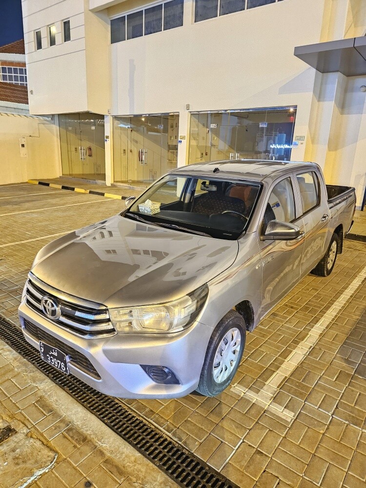 Hilux 2016 — photo 1 for sale in Qatar