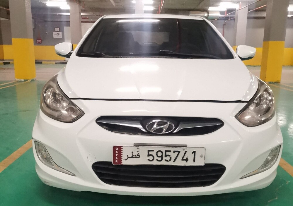 Hyundai accent for sale — photo 3 for sale in Qatar