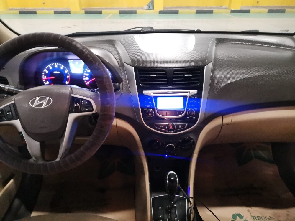 Hyundai accent for sale — photo 10 for sale in Qatar
