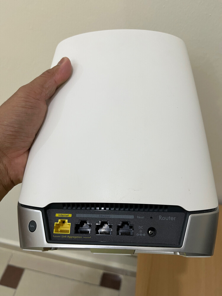Orbi 6 RBR/RBS750 Router and Sate - 3