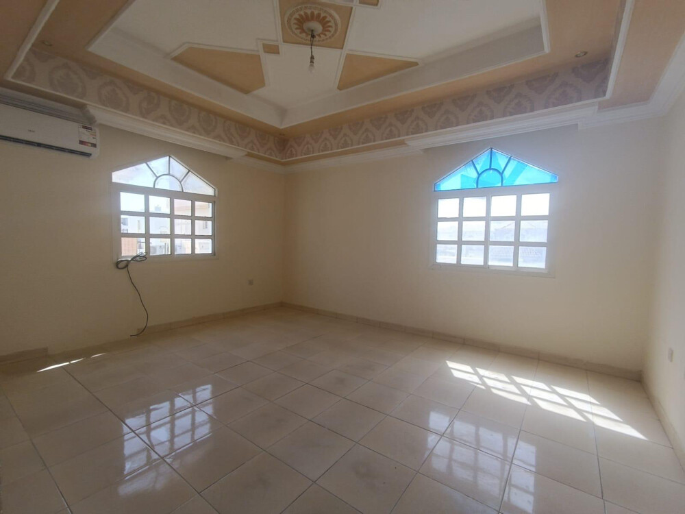 ستديو خلف اللاندمارك  - 1