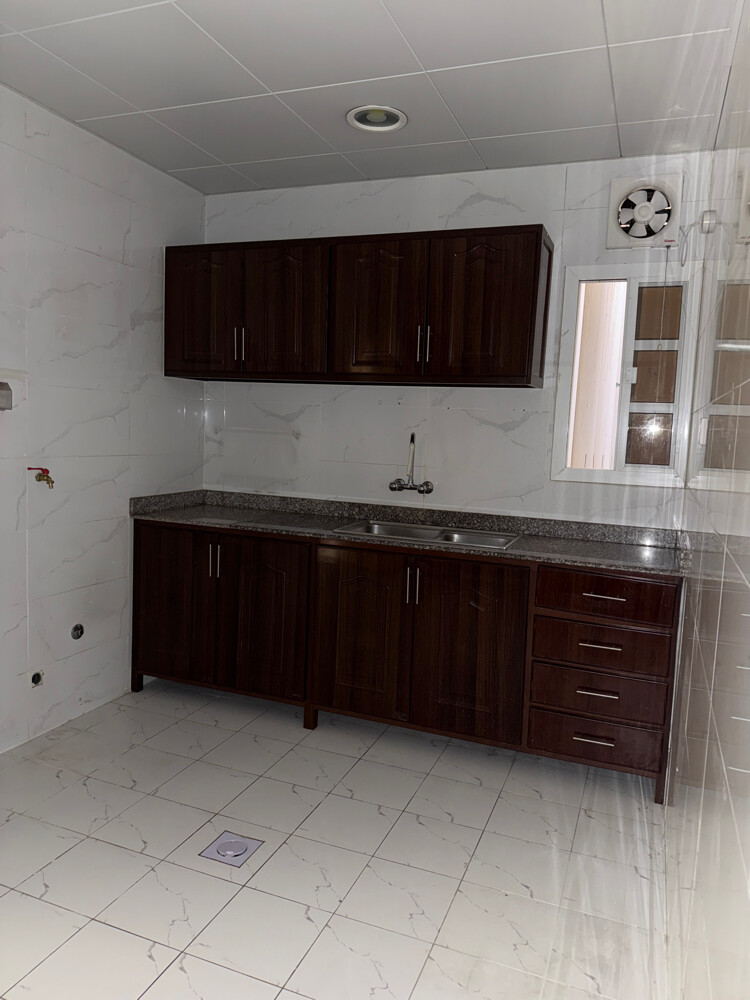 family 3 BHK apartment in wakra - 11