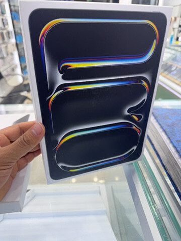 iPad m5 11inch - 1
