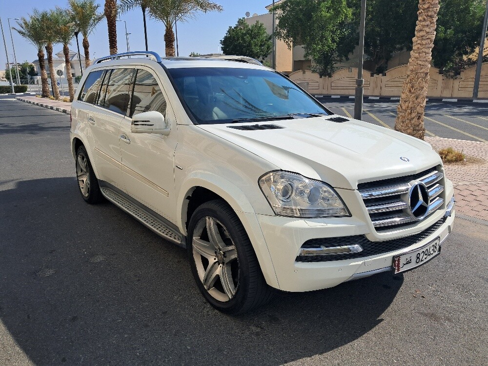 مرسيدس جي ال ٤٥٠ ،، ٢٠١١ - 3