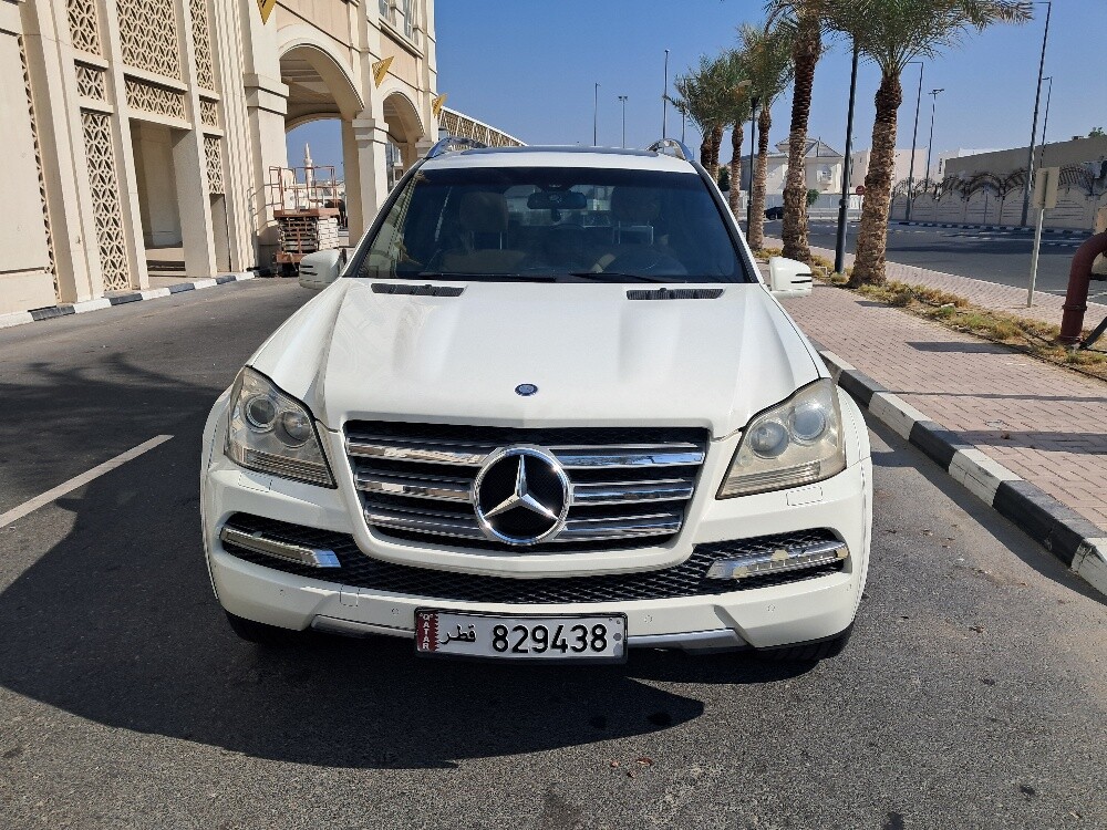 مرسيدس جي ال ٤٥٠ ،، ٢٠١١ - 1