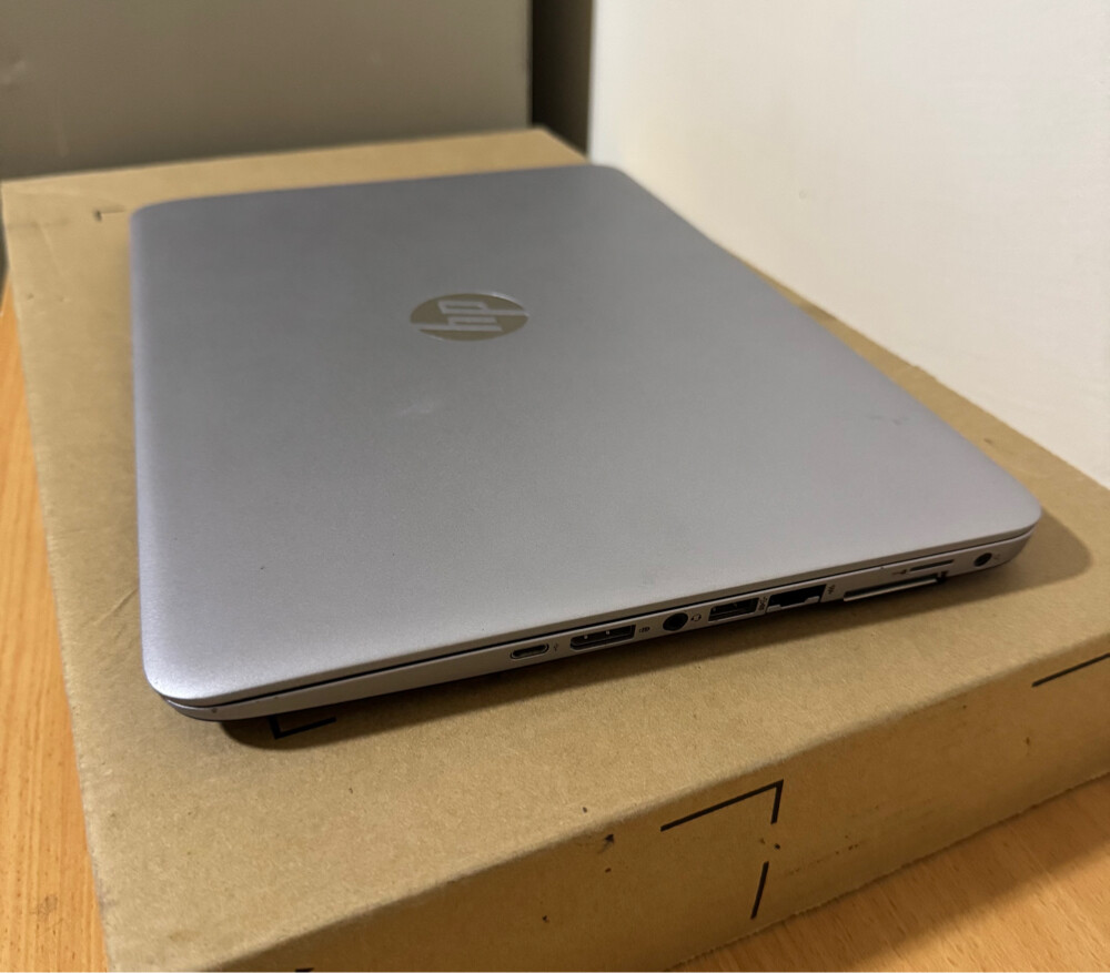 hp core i5 original, like new  - 2