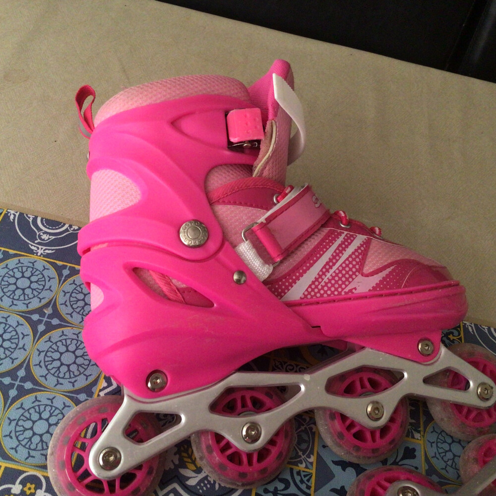 Roller skate - 2