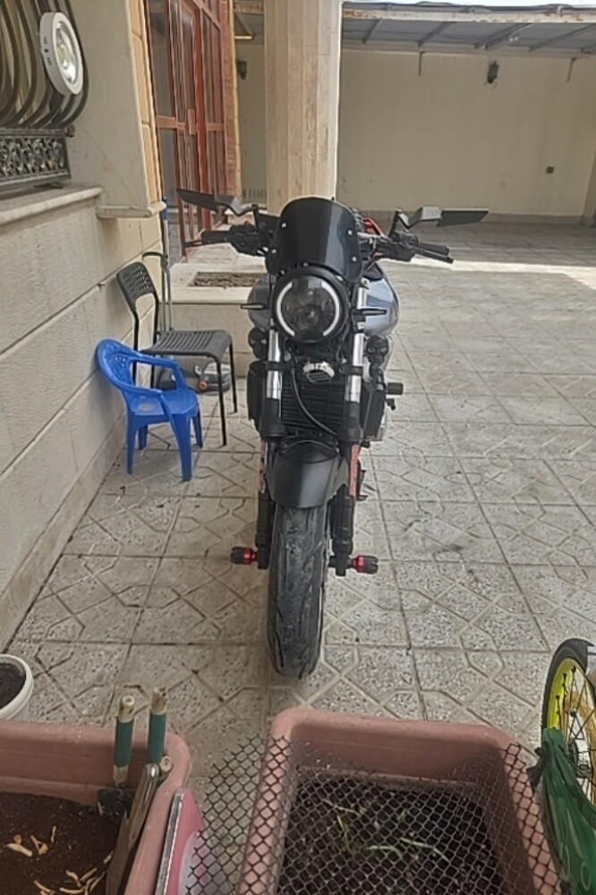 YAMAHA FZ6 - 5