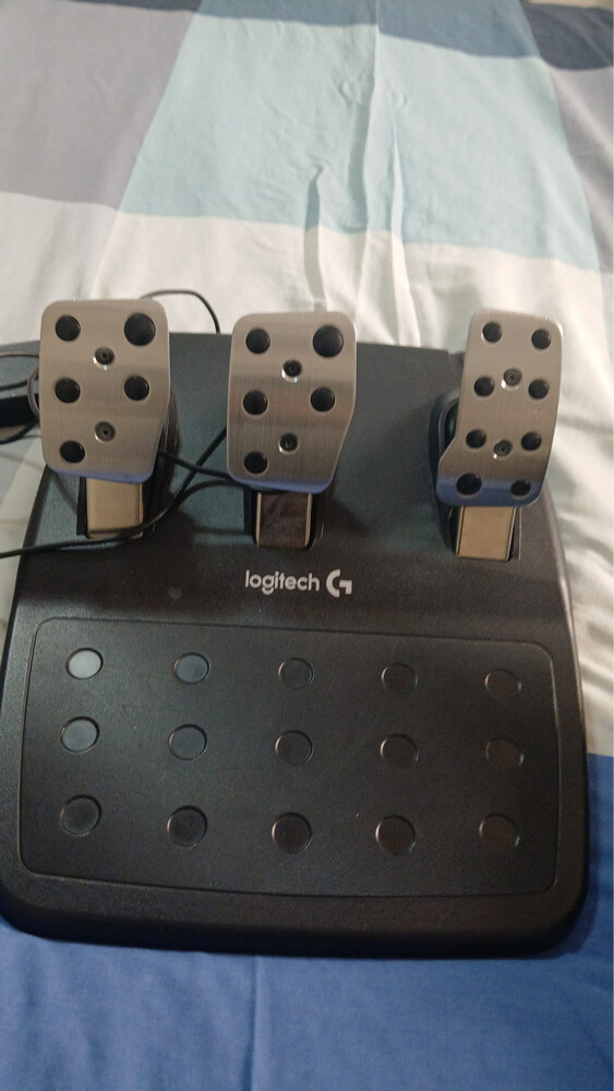 logitech g29 - 3