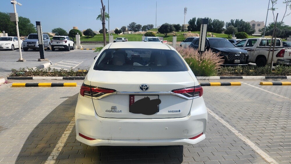 toyota corolla hybrid - 3