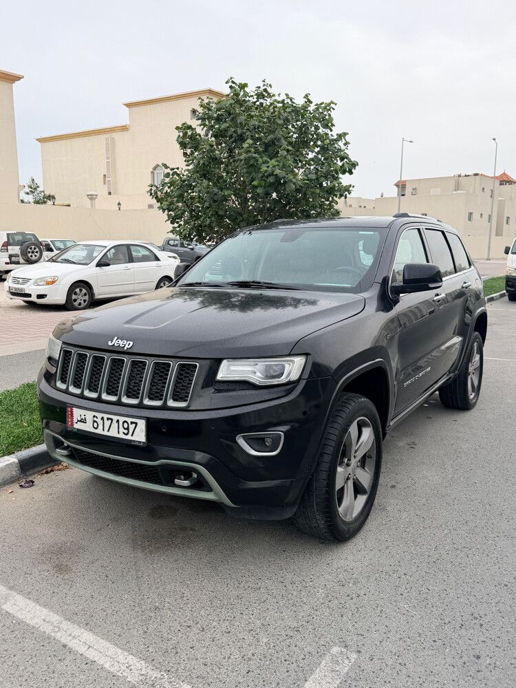 Jeep Grand Cherokee - 1