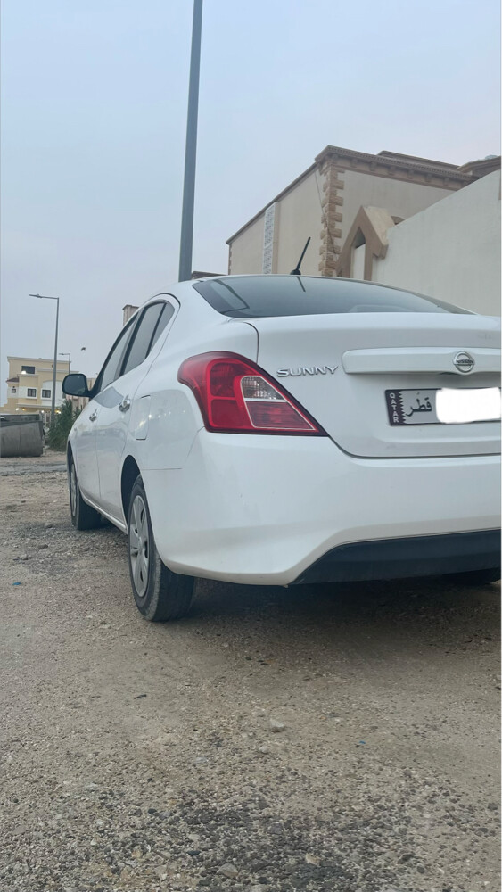 نيسان سني 2019 بحالة ممتازه  - 1