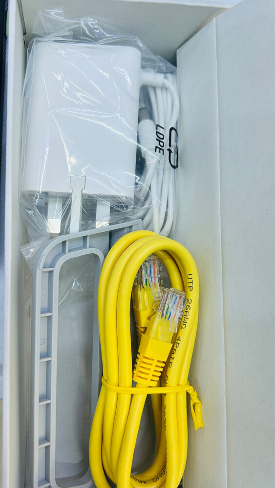 CPE 3 WI-FI router.. - 2