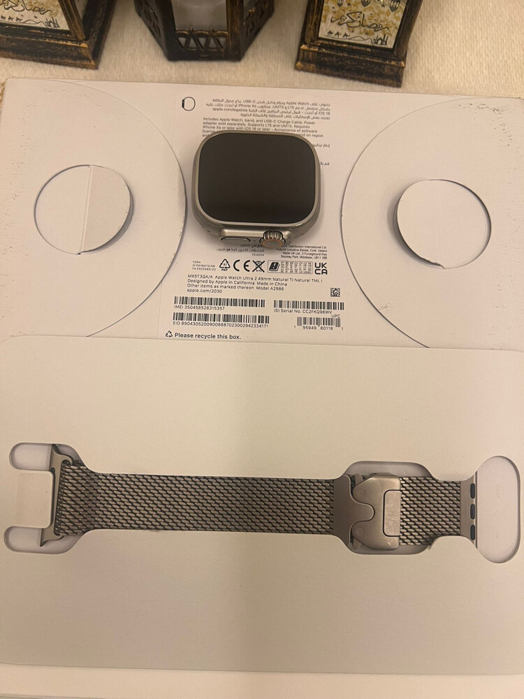 apple watch Ultra2 silvr stainles - 4