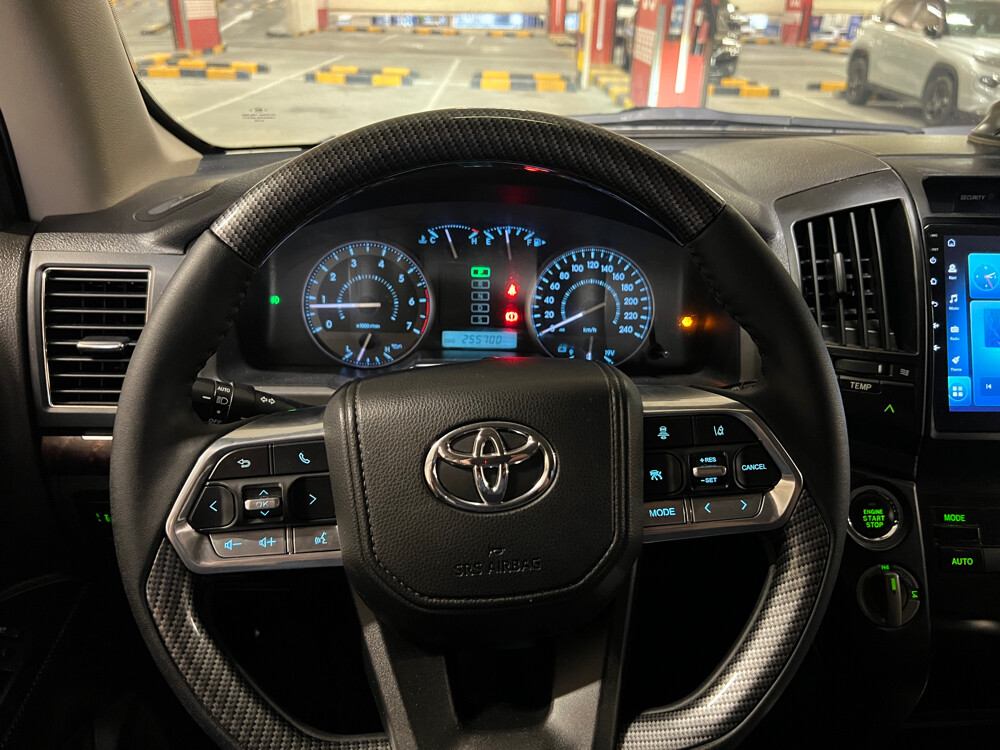 land cruiser gxr - 3