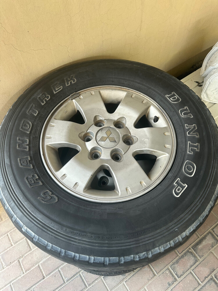 Original Pajero rims - 1