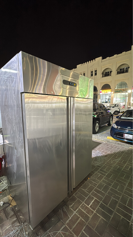 Double door steel chiller - 1