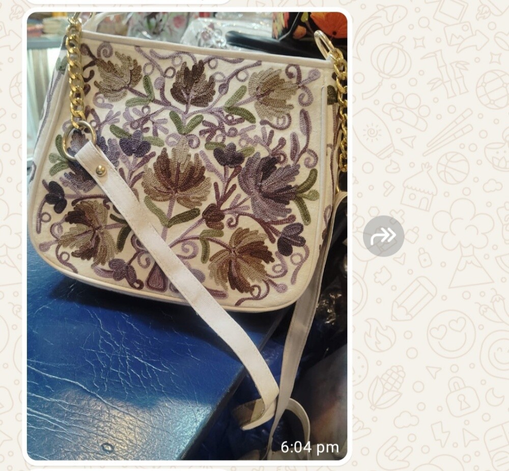 Kashmiri bags and stalls - 26