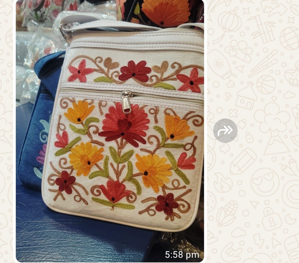 Kashmiri bags and stalls - 27