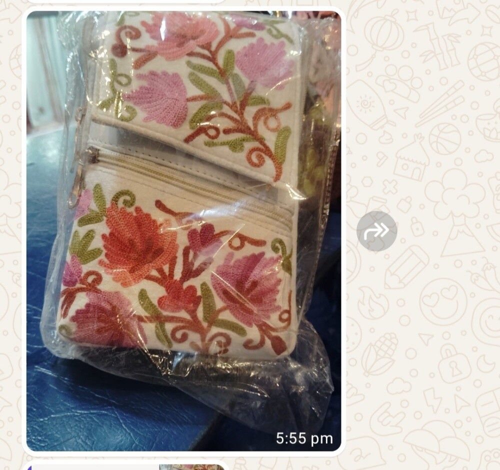 Kashmiri bags and stalls - 18