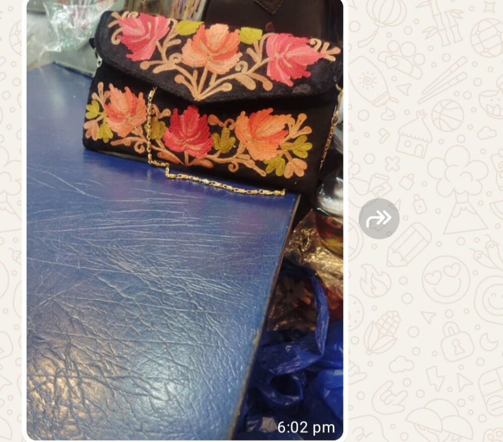Kashmiri bags and stalls - 21