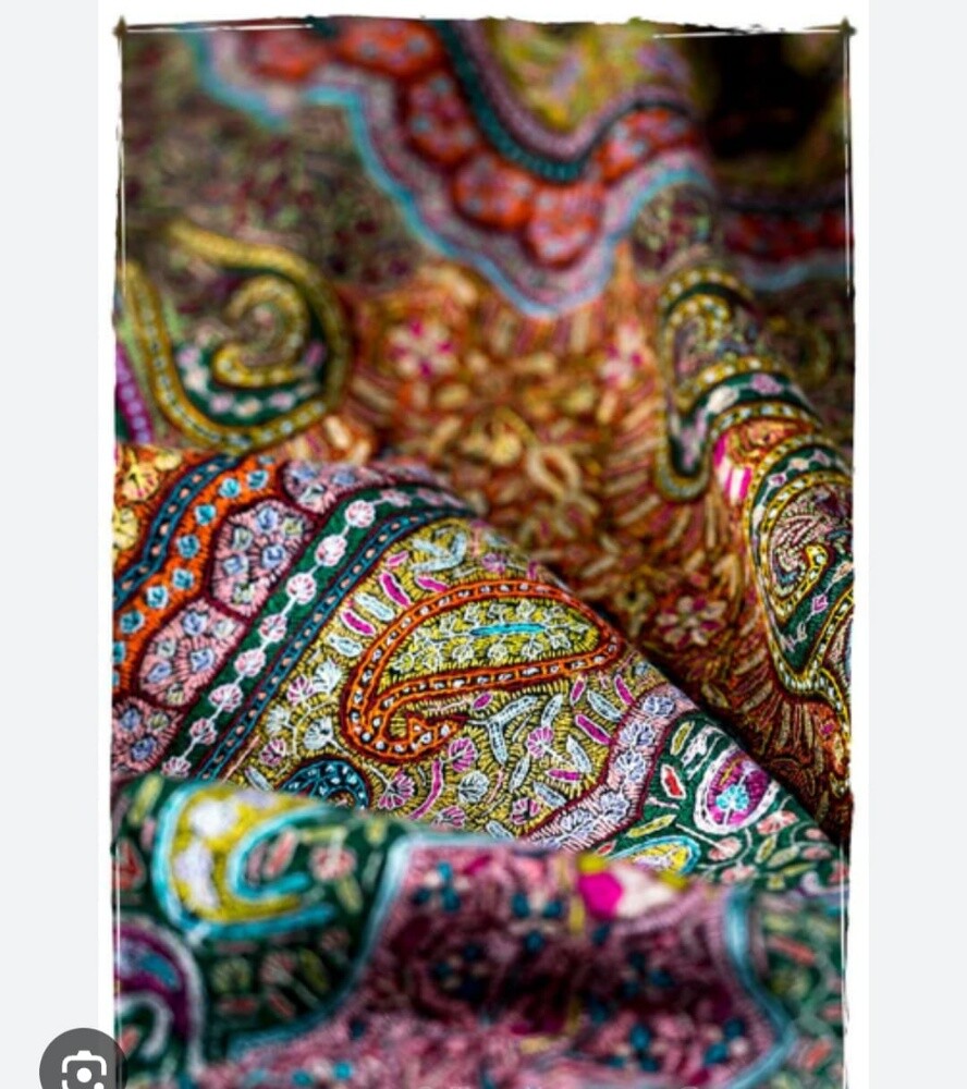 Kashmiri bags and stalls - 6