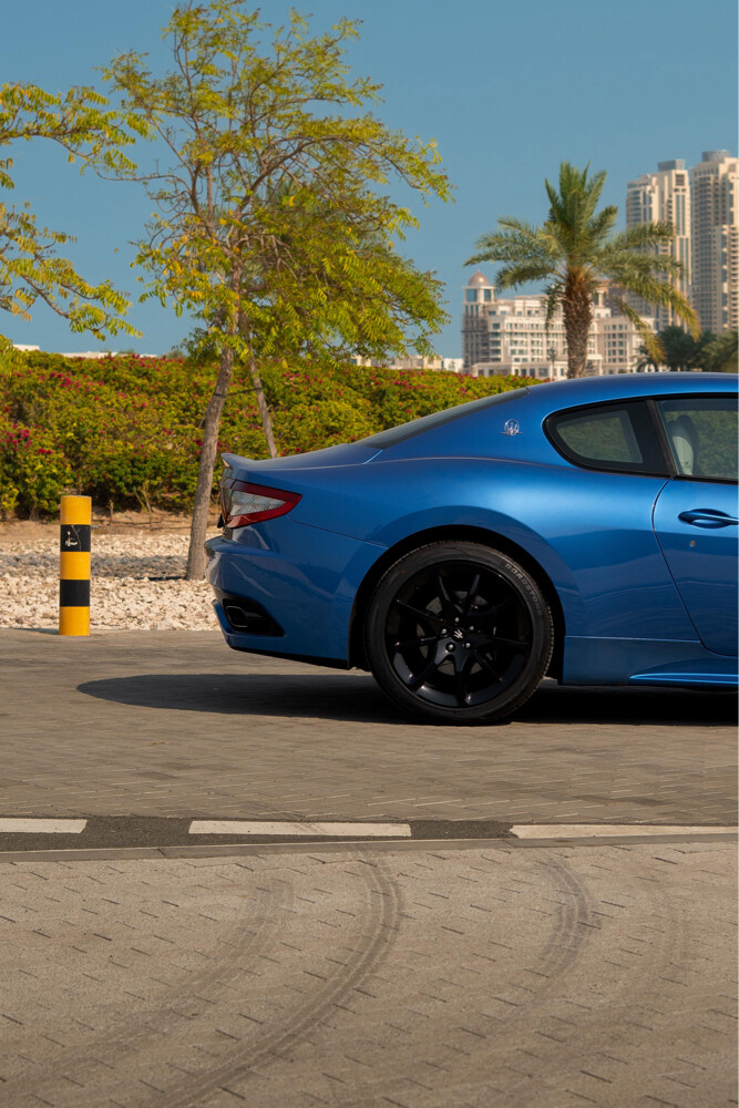 Maserati GranTurismo 2013 V8 - 2