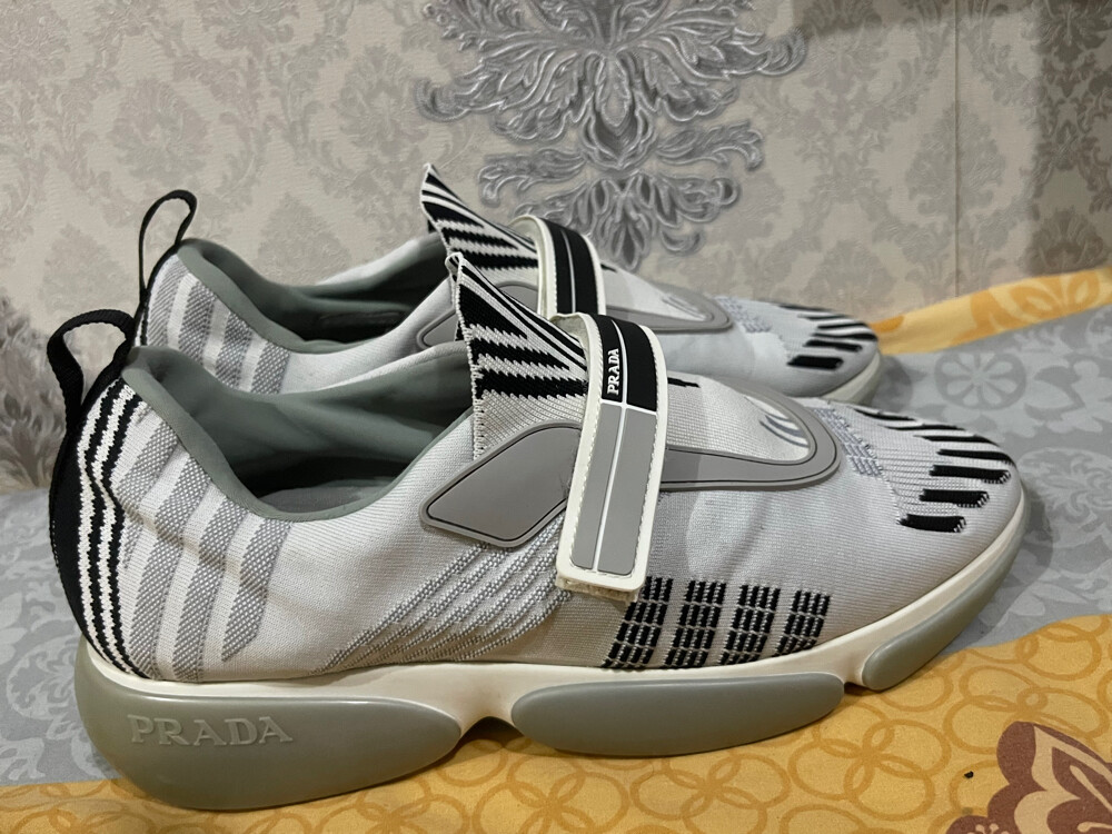 PRADA ORIGINAL 2500qr in use 1000 - 7