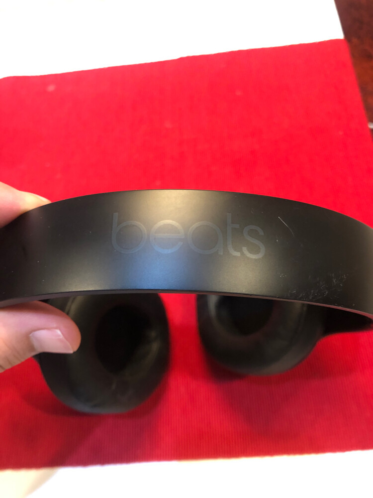 Beats Studio Pro - 4
