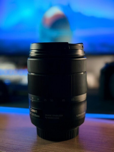 Canon EOS 77D + EF-S 18-135mm - 3