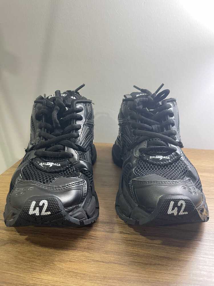 Balenciaga Runner - 1