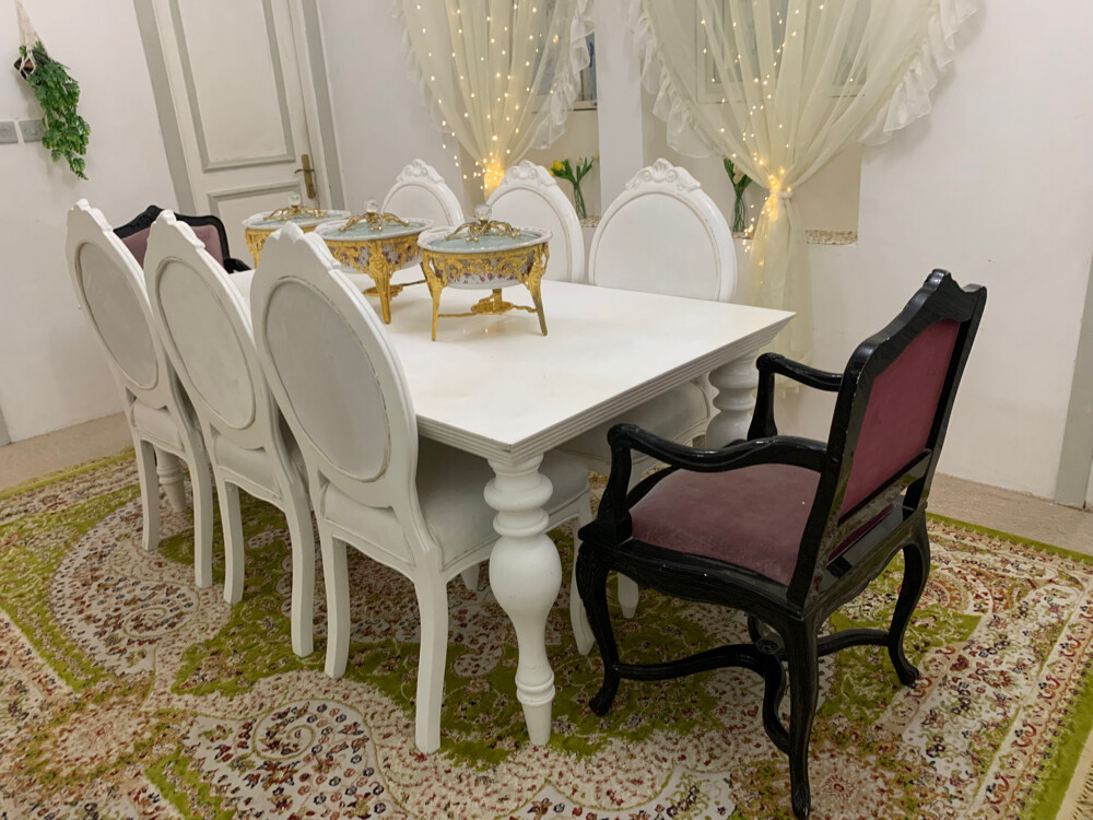 طاولة طعام  - 2