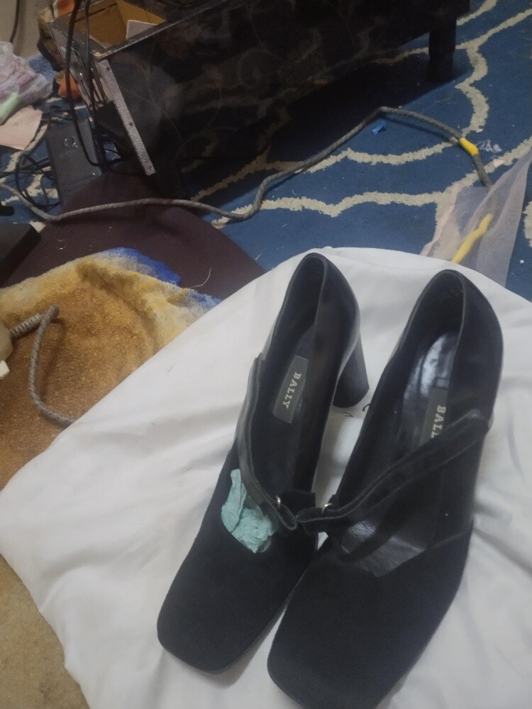 one pec 60riyal good brendj - 14