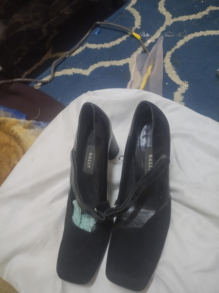 one pec 60riyal good brendj - 13