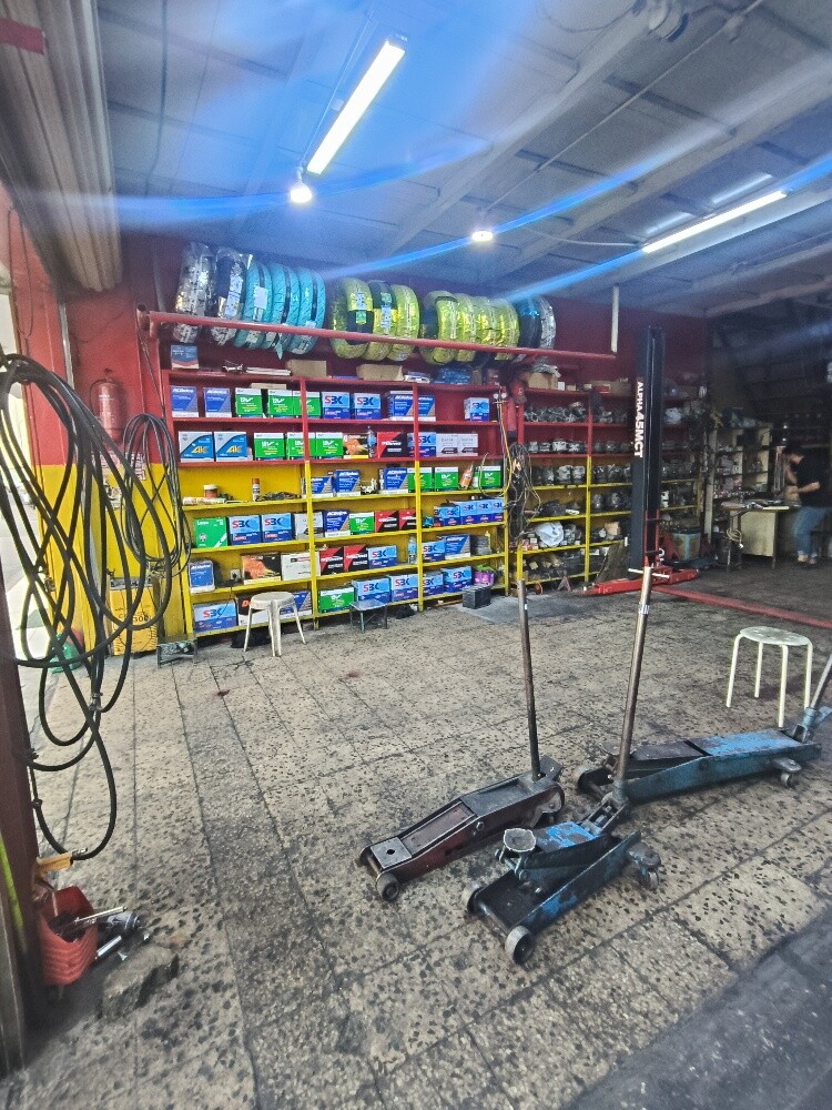 Garage - 2