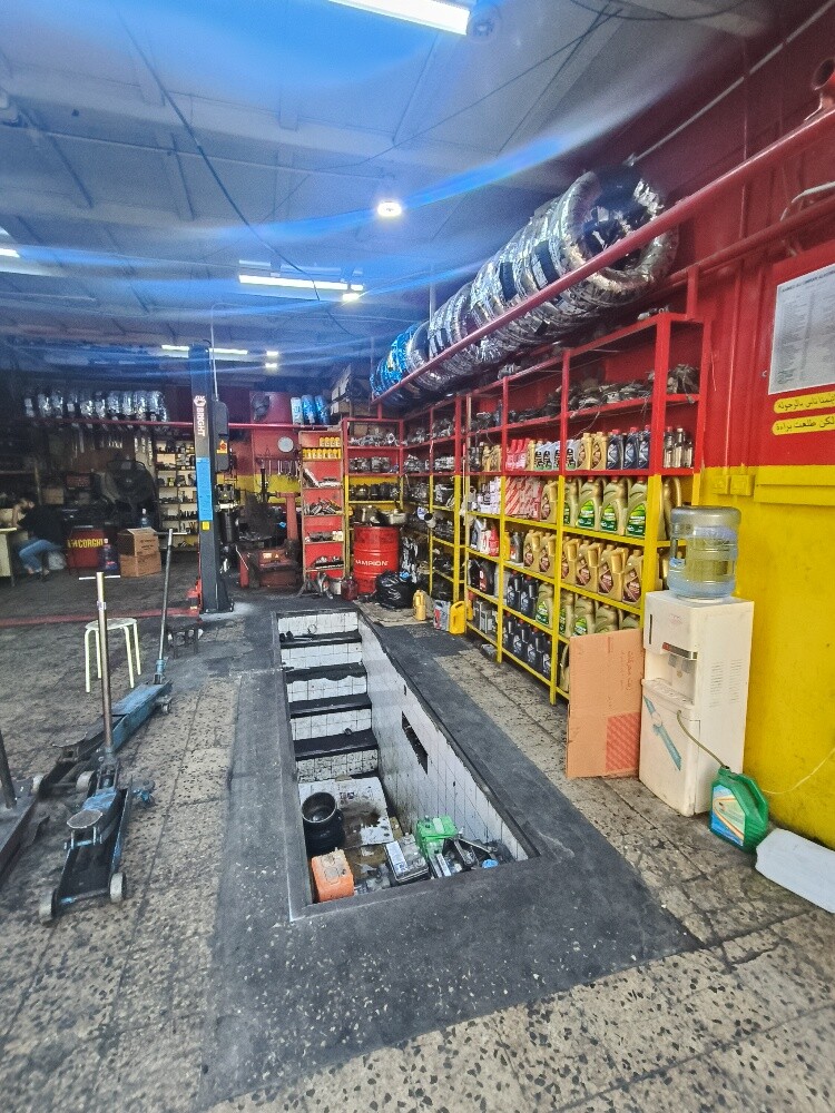 Garage - 1