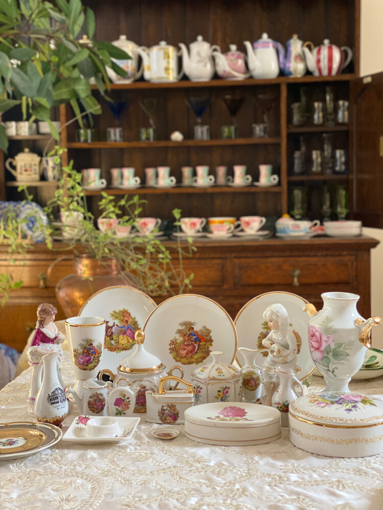 vintage porcelain collection  - 11