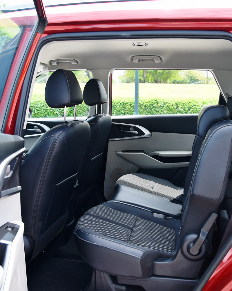 Kia Carens 7 seater 2025 - 10