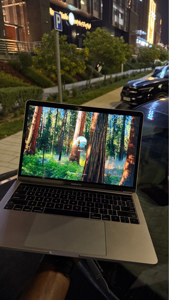 MacBook Pro 2016 - 3