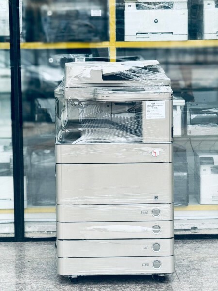 Canon ImageRUNNER ADVANCE Copier. - 1