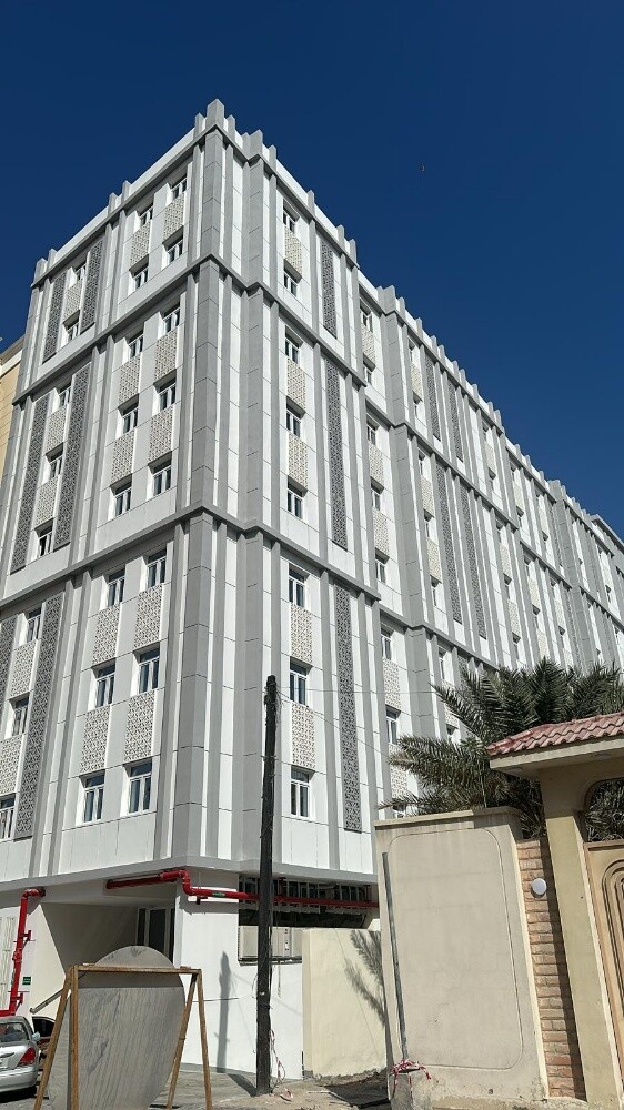 للاستثمار عماره بفريج عبدالعزيز - 1